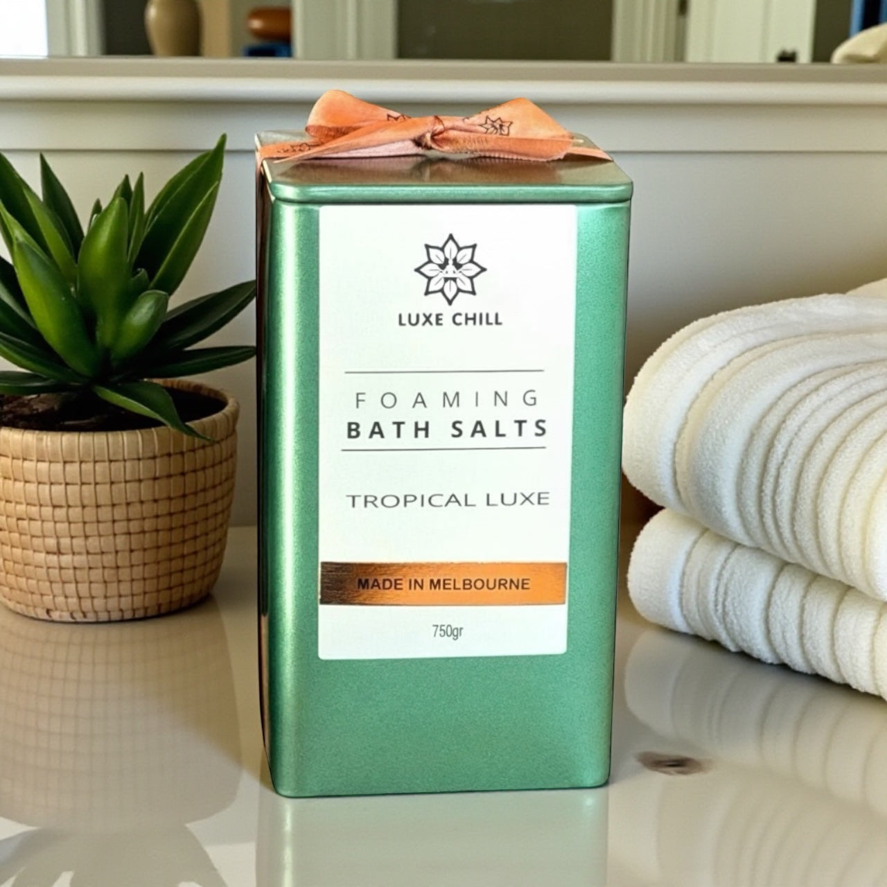 Foaming Bath Salts - Tropical Luxe